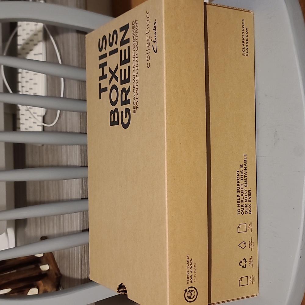 Mens shoe new ..